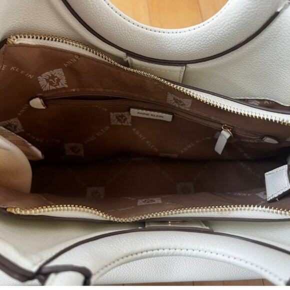 Anne Klein White & Corkrounded top handle satchel shoulder bag purse - Picture 4 of 12